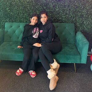 Meet your Posher, Mayra